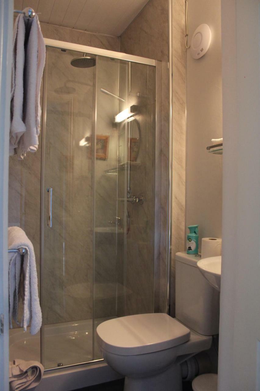 Grey Gables Farmhouse B&B Innishannon 外观 照片